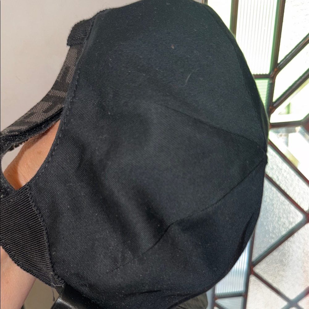 Authentic FENDI Baseball Cap in Black/Brown and black interior - Picture 11 of 12